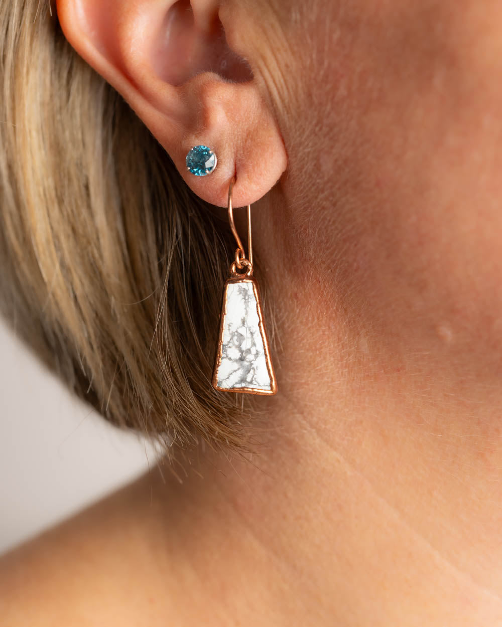 Howlite Earrings in Copper