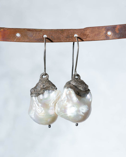 Dangly Pearl Earrings